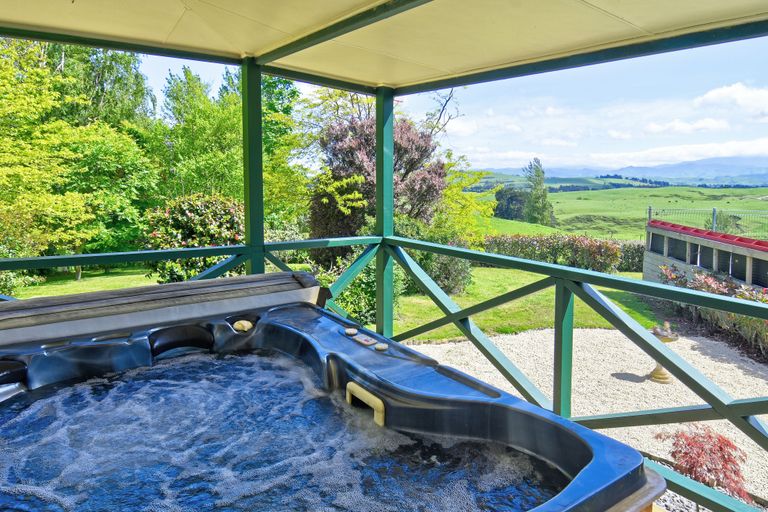 Photo of property in 49 Kaka Amu Road, Rangitumau, Masterton, 5871