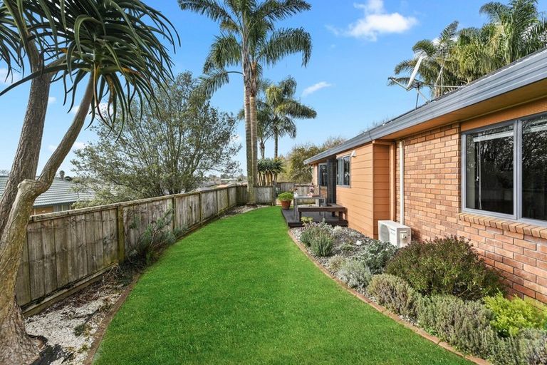 Photo of property in 6 Melfort Place, Nawton, Hamilton, 3200