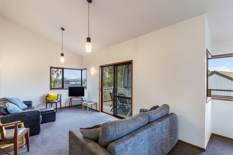 Photo of property in 2/11 Kereru Street, Two Mile Bay, Taupo, 3330