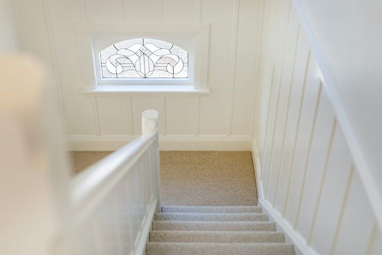 Photo of property in 103 Muritai Road, Eastbourne, Lower Hutt, 5013