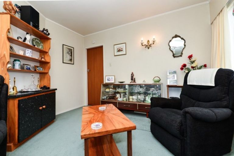 Photo of property in 2 Gordon Place, Leamington, Cambridge, 3432