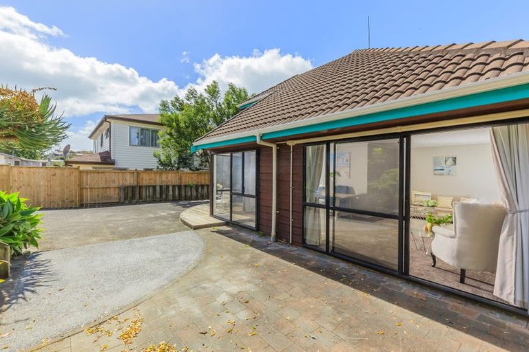 Photo of property in 2/1 Livingstone Street, Milford, Auckland, 0620