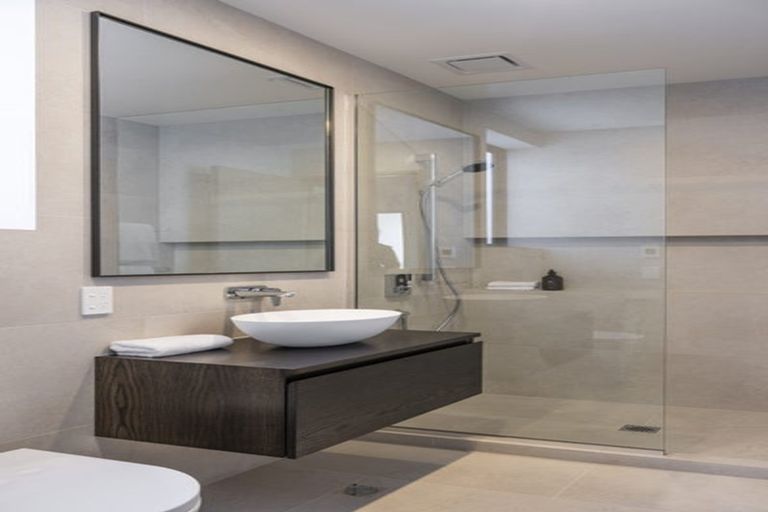 Photo of property in 12 Rhodes Street, Merivale, Christchurch, 8014