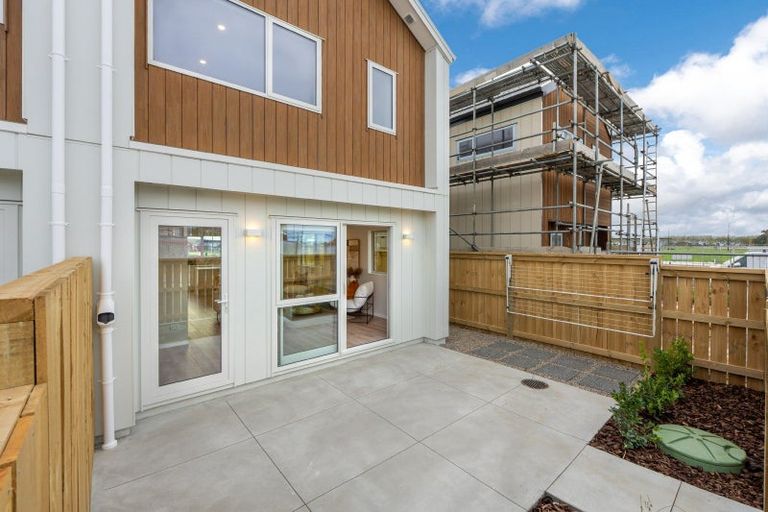 Photo of property in 23 Hampshire Lane, Karaka, 2580