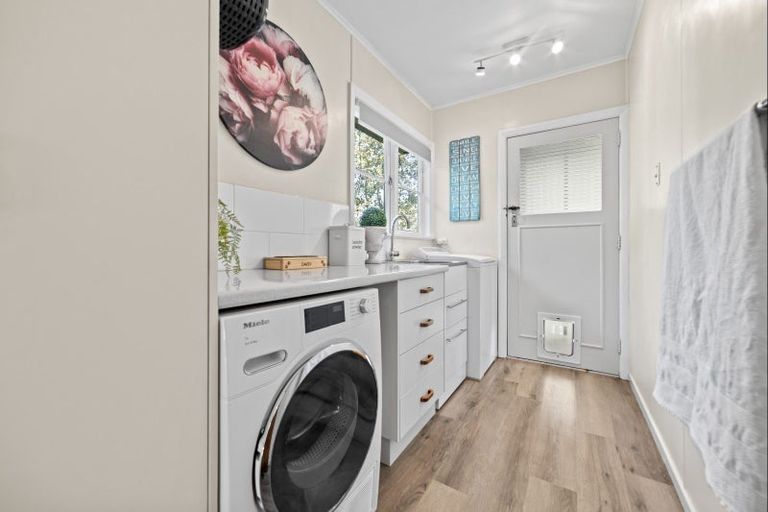 Photo of property in 55 Roots Street East, Feilding, 4702