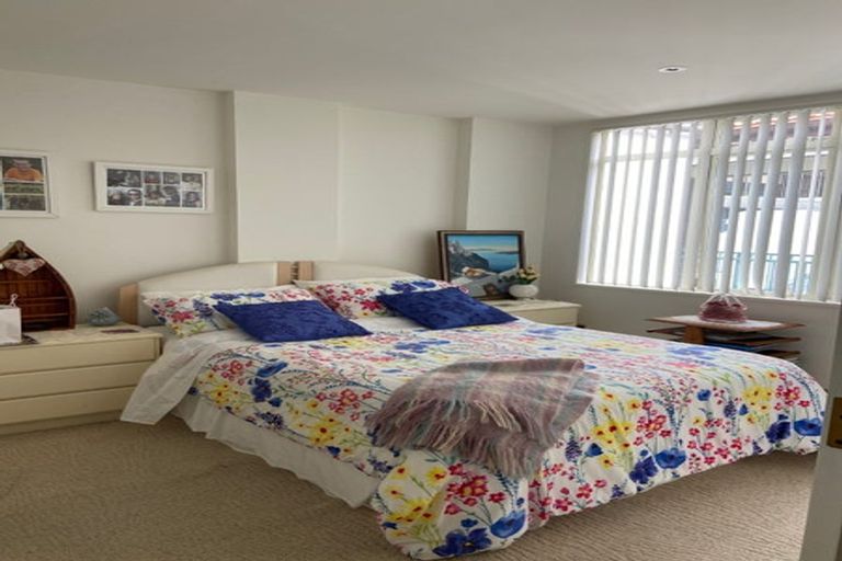 Photo of property in The Sands Apartments, 26/47 The Strand, Takapuna, Auckland, 0622