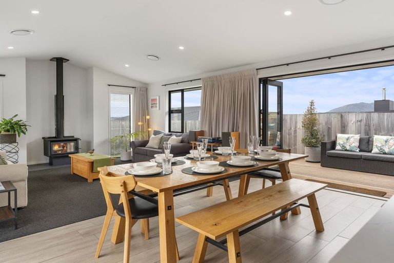 Photo of property in 19 Maru Terrace, Wharewaka, Taupo, 3330