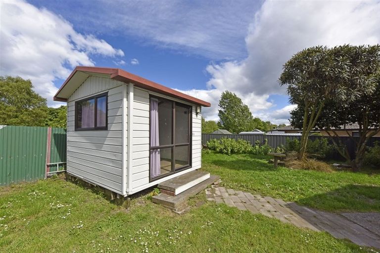 Photo of property in 15 Haig Place, Woolston, Christchurch, 8023