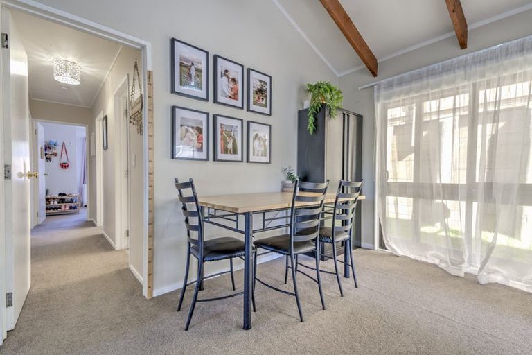 Photo of property in 19b Baverstock Road, Nawton, Hamilton, 3200