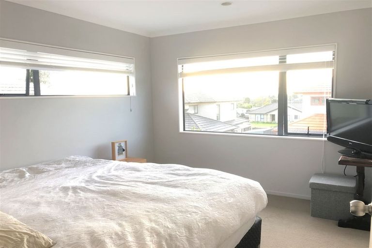 Photo of property in 43 Mili Way, Ranui, Auckland, 0612