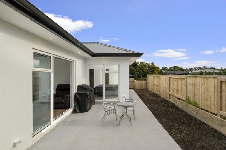 Photo of property in 45c Western Avenue, Omokoroa, 3114