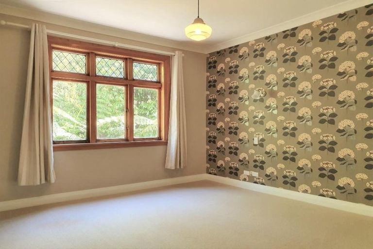 Photo of property in 434a Stokes Valley Road, Stokes Valley, Lower Hutt, 5019