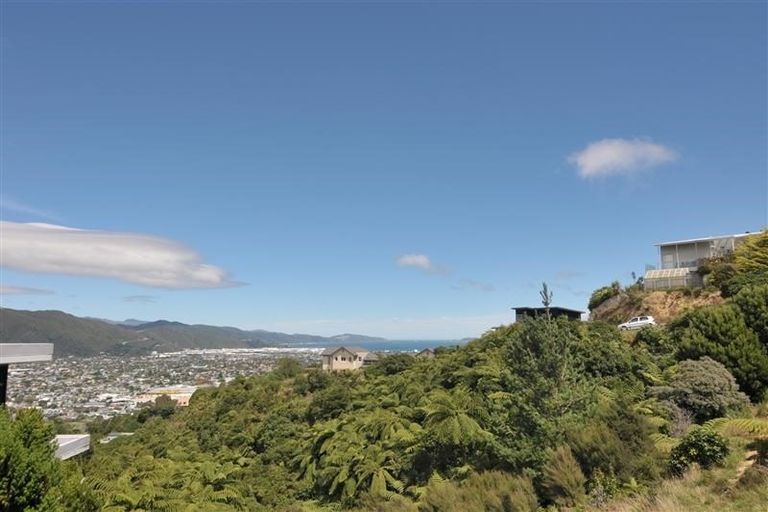 Photo of property in 26 Meadowbank Drive, Belmont, Lower Hutt, 5010