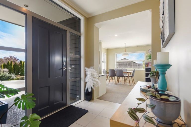 Photo of property in 17 Highview Drive, Wakatu, Nelson, 7011