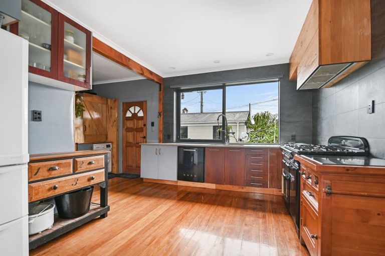 Photo of property in 307 Pine Avenue, South New Brighton, Christchurch, 8062