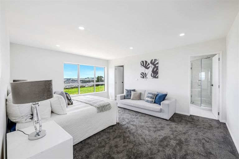 Photo of property in 1 Elevation Street, Flat Bush, Auckland, 2019