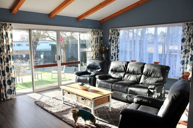 Photo of property in 3 Cherry Lane, Milton, 9220