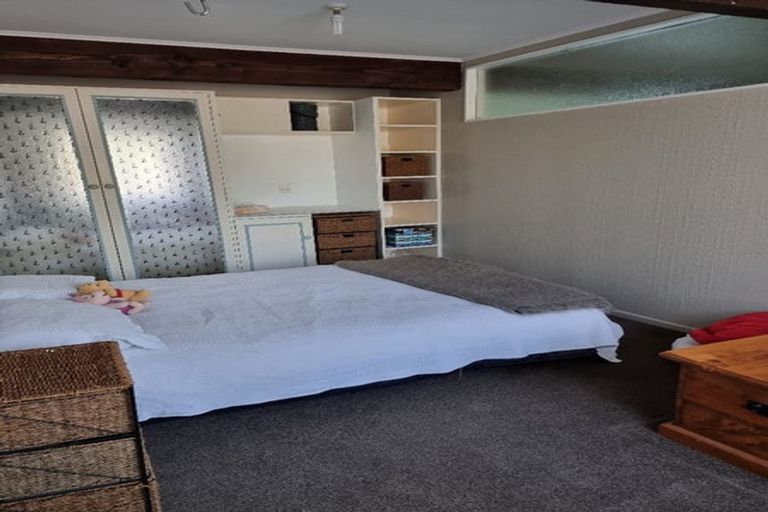 Photo of property in 14 Rajkot Terrace, Broadmeadows, Wellington, 6035