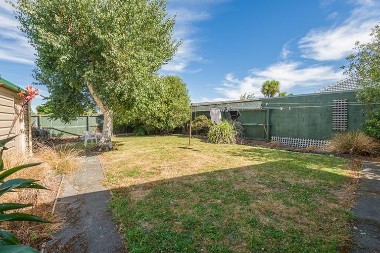 Photo of property in 35 Landy Street, Dallington, Christchurch, 8061