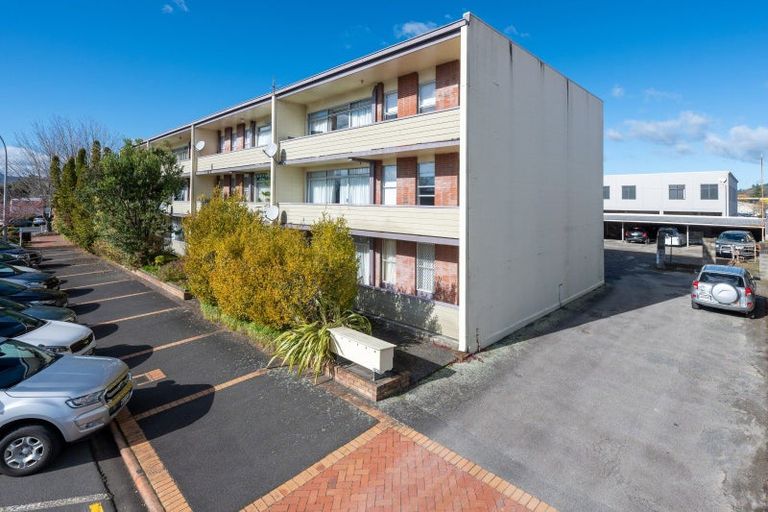 Photo of property in 10/1221 Hinemaru Street, Rotorua, 3010