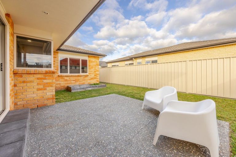 Photo of property in 7a Avondale Road, Taradale, Napier, 4112