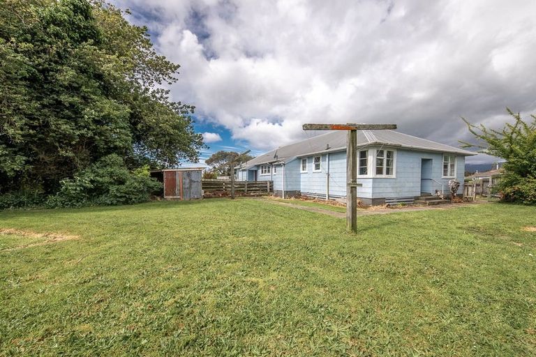 Photo of property in 7-9 Scanlon Place, Westport, 7825