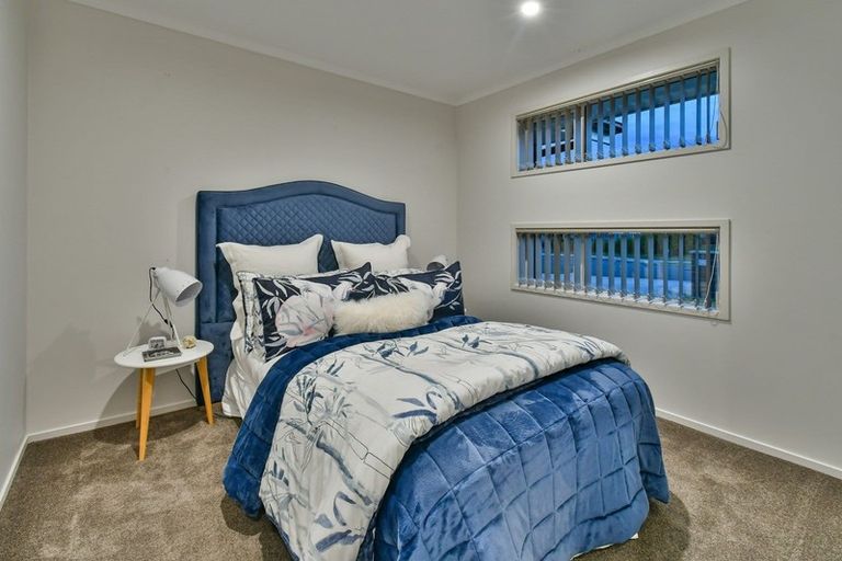 Photo of property in 21 Muirhill Place, Pokeno, 2402