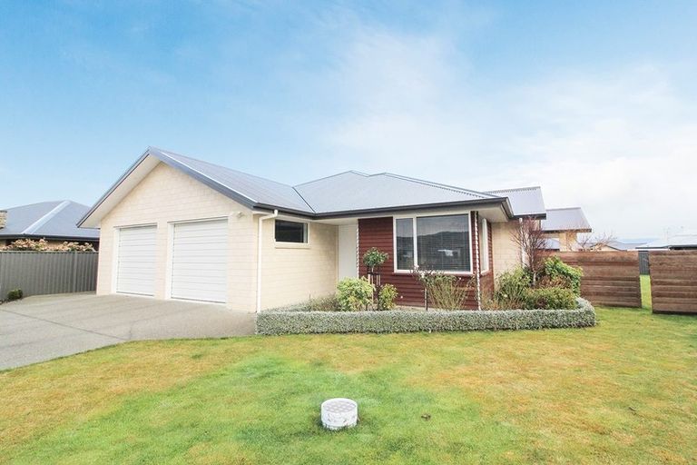 Photo of property in 22 Silver Springs Boulevard, Mosgiel, 9024