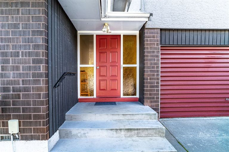 Photo of property in 7 Apsley Drive, Russley, Christchurch, 8042