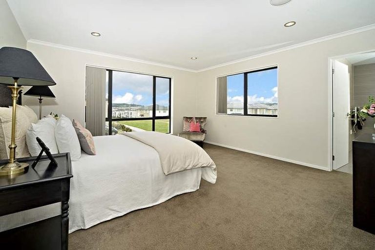 Photo of property in 10 Urney Drive, Flat Bush, Auckland, 2019