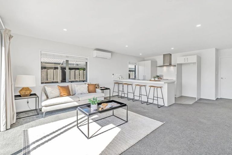 Photo of property in 10 Wallingford Crescent, Rolleston, 7615