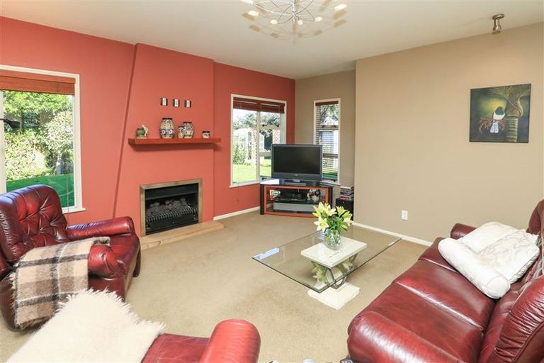 Photo of property in 10 Takapu Place, Huntington, Hamilton, 3210