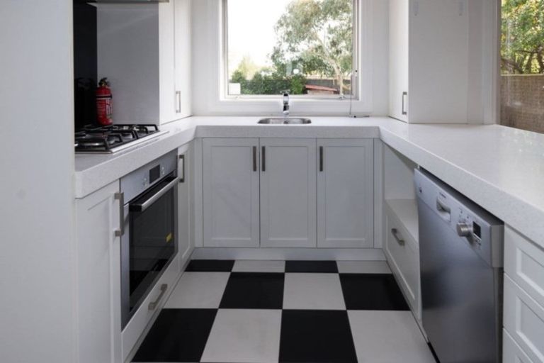 Photo of property in 7 Collins Street, Addington, Christchurch, 8024