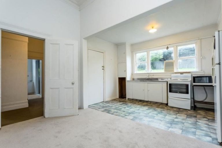 Photo of property in 22 Clifford Street, Dalmore, Dunedin, 9010