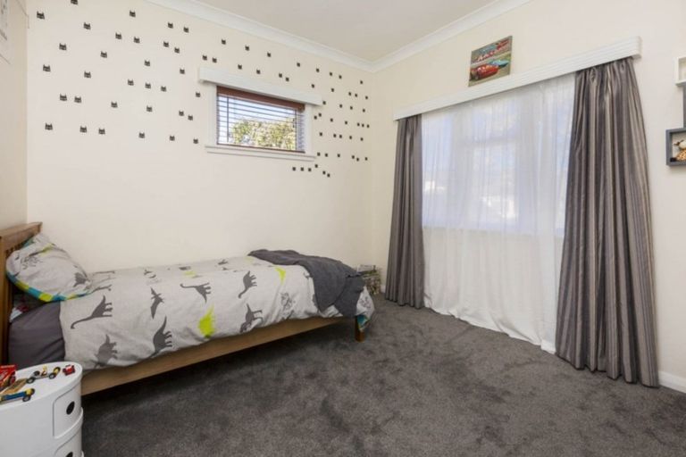 Photo of property in 13 Victoria Street, Ebdentown, Upper Hutt, 5018