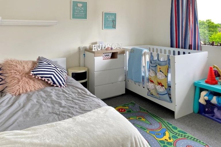 Photo of property in 1/151 Spinella Drive, Bayview, Auckland, 0629