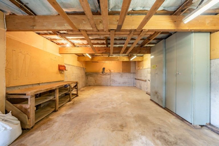 Photo of property in 75 Logie Street, Stokes Valley, Lower Hutt, 5019