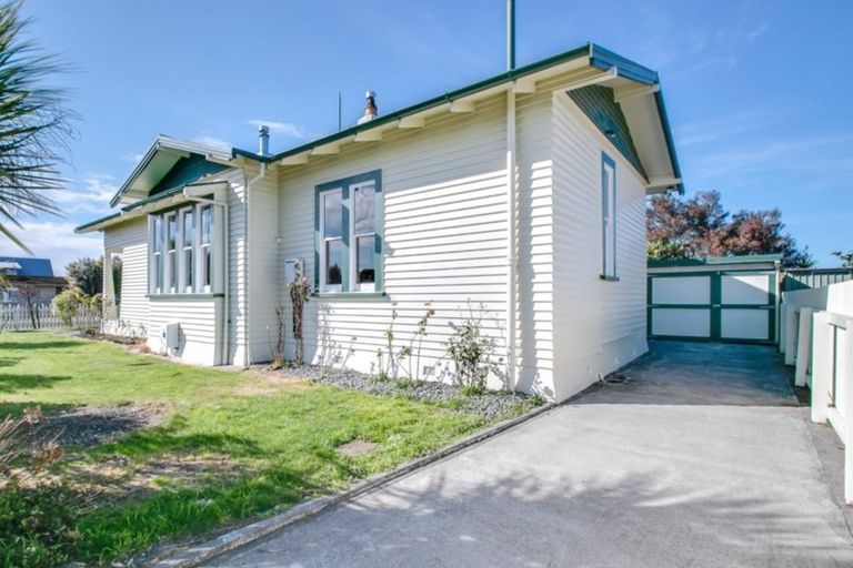 Photo of property in 801 Avenue Road East, Parkvale, Hastings, 4122