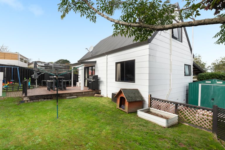 Photo of property in 13 Pokapu Place, Bethlehem, Tauranga, 3110