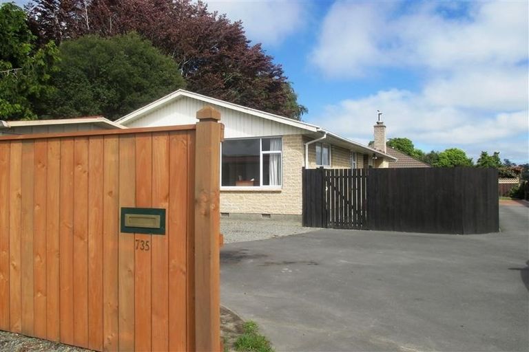 Photo of property in 735 Main North Road, Belfast, Christchurch, 8051