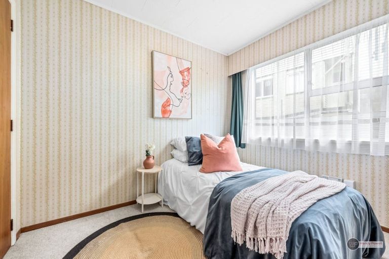 Photo of property in 107 Tirohanga Road, Tirohanga, Lower Hutt, 5010