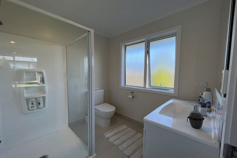 Photo of property in 48 Dunlops Crescent, Marshland, Christchurch, 8083