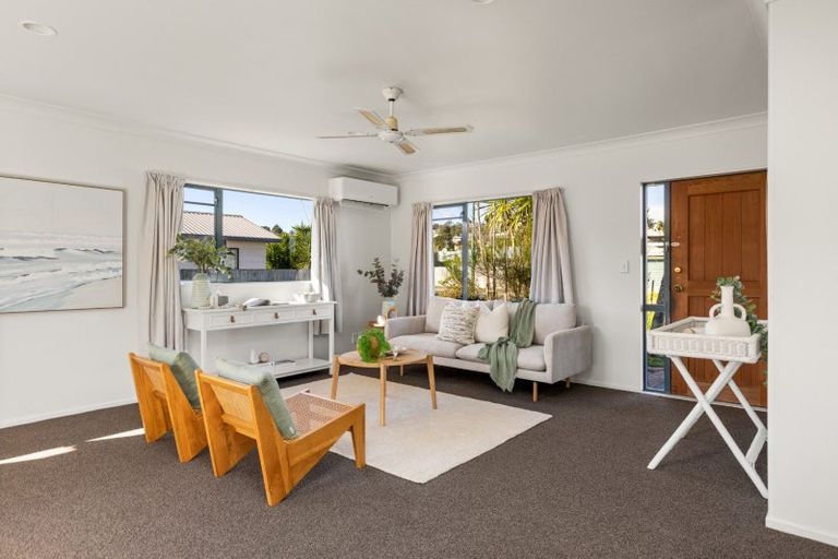 Photo of property in 32 Solomon Street, Brookfield, Tauranga, 3110