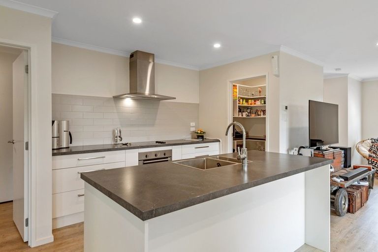 Photo of property in 5 Oakden Drive, Darfield, 7510