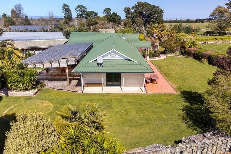 Photo of property in 360 Paierau Road, Opaki, Masterton, 5881