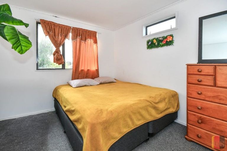Photo of property in 67b Redcrest Avenue, Red Hill, Papakura, 2110