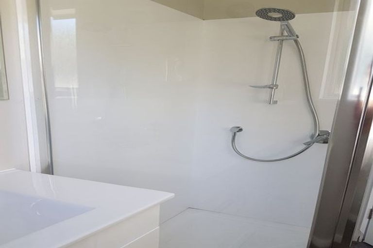 Photo of property in 31e Pharazyn Street, Melling, Lower Hutt, 5010