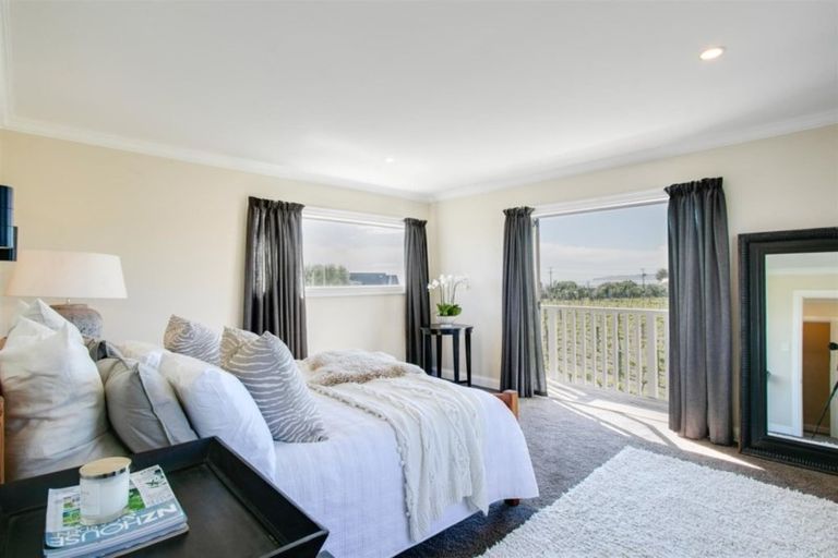 Photo of property in 20 Clifton Road, Haumoana, 4102