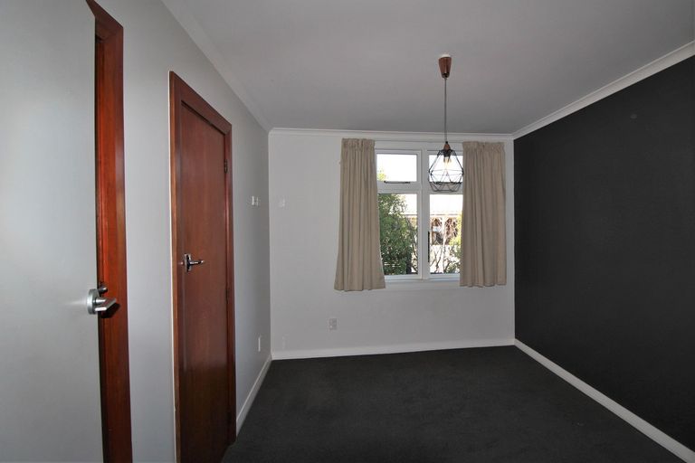 Photo of property in 37 Newcastle Street, Clyde, 9330