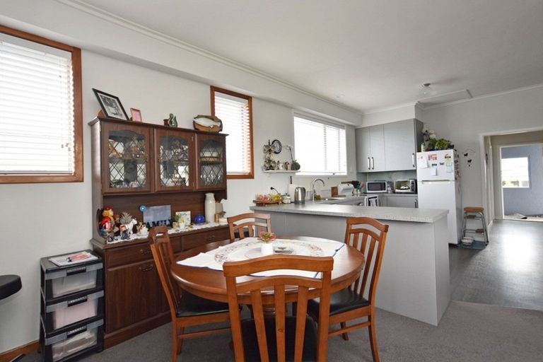 Photo of property in 84 Regent Street, Newfield, Invercargill, 9812